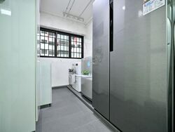 Blk 270 Toh Guan View (Jurong East), HDB 5 Rooms #584400941